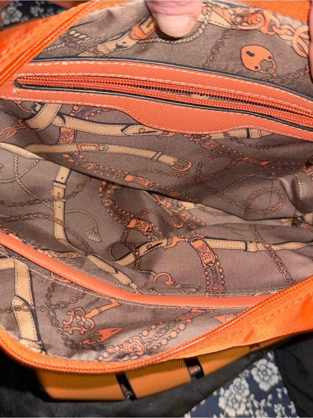 Structured Striped Tote Bag in Burnt Orange with bonus purse NEW - Picture 3 of 7
